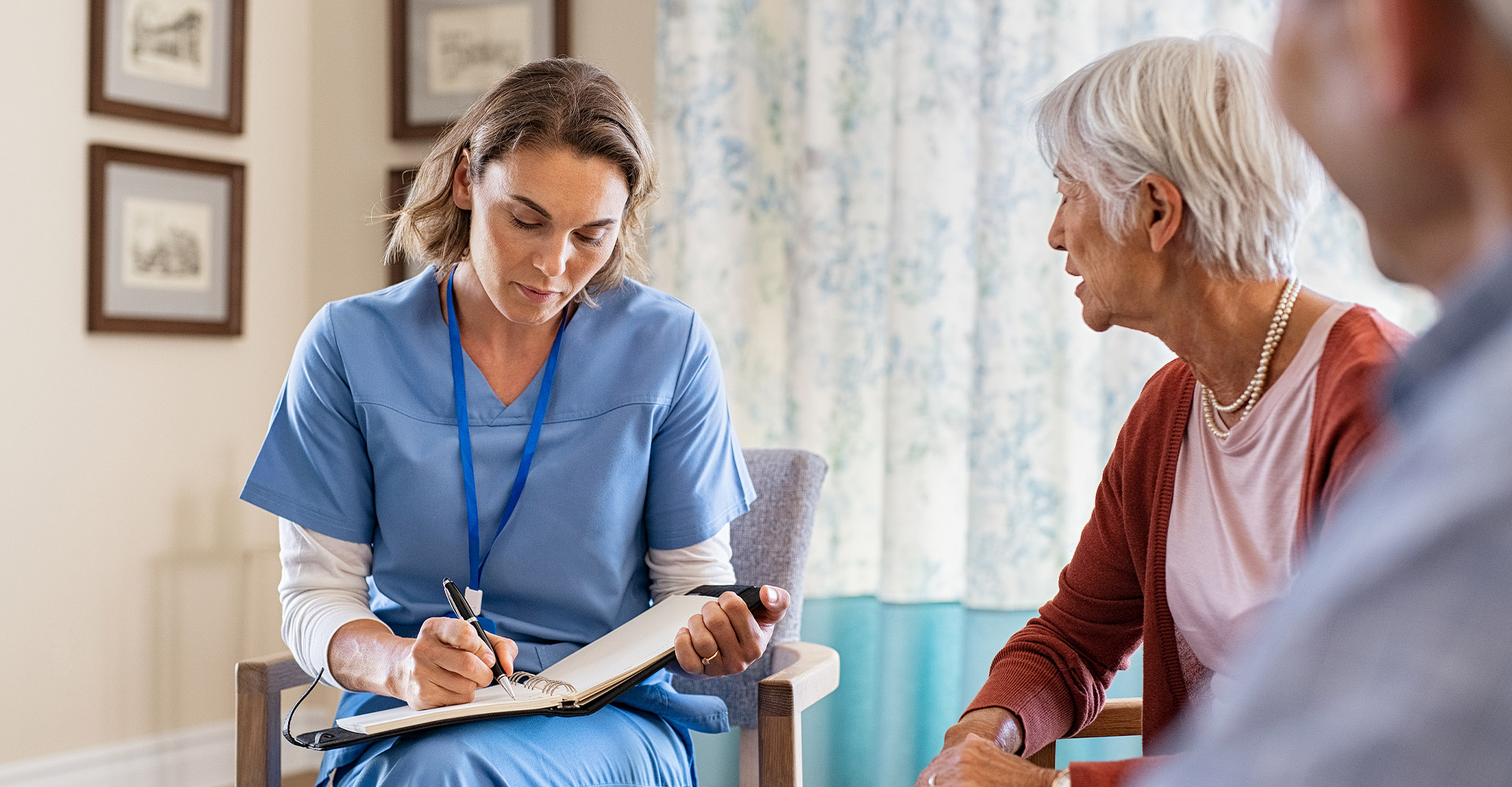 social-worker-services-elite-medical-home-care